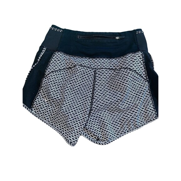 Black Shorts Lululemon Size 2 Exercise Shorts Polyester Activewear Running - Picture 3 of 5